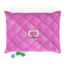 Load image into Gallery viewer, Chewnel Luxury Faux-Designer Pet Bed - Your Posh Pet